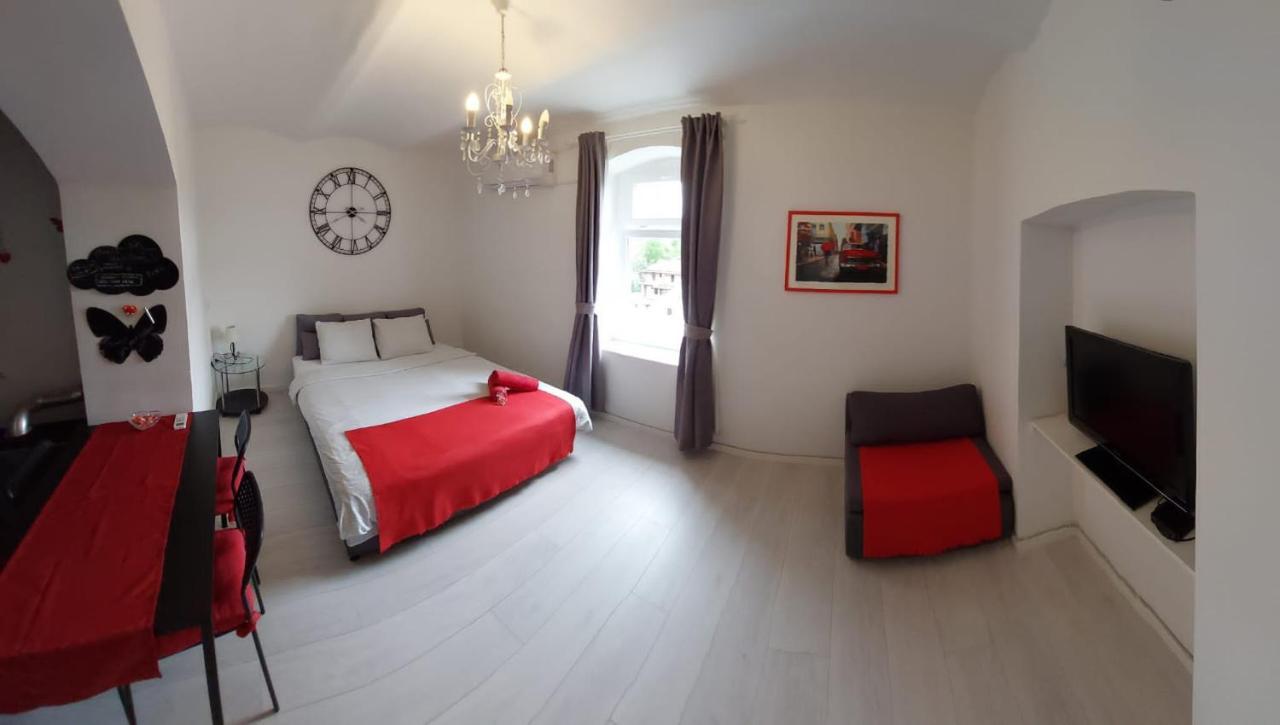 Charming Apartment Beautiful View 萨格勒布 外观 照片